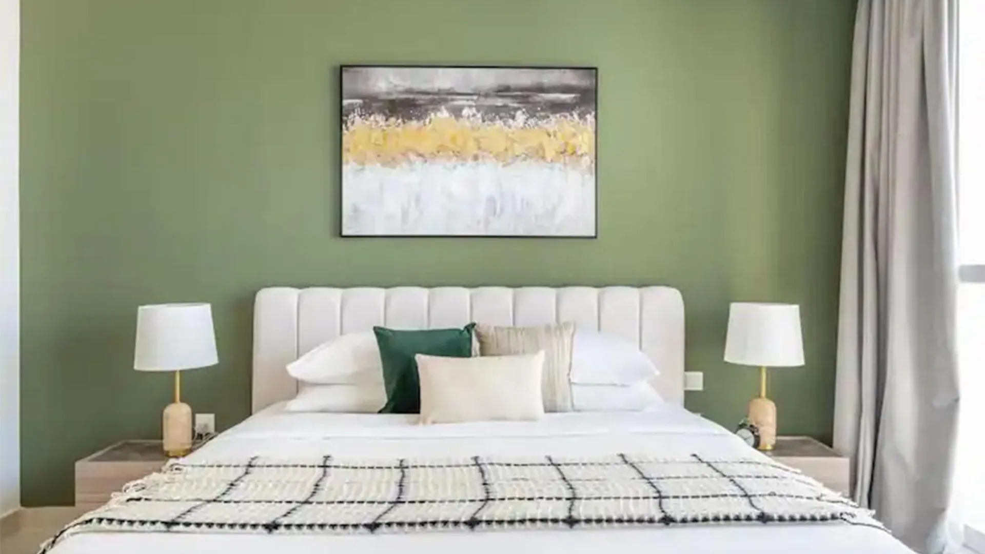 Elegant 1Br Apartment With Partial Sea View In Court Tower Dubai United Arab Emirates