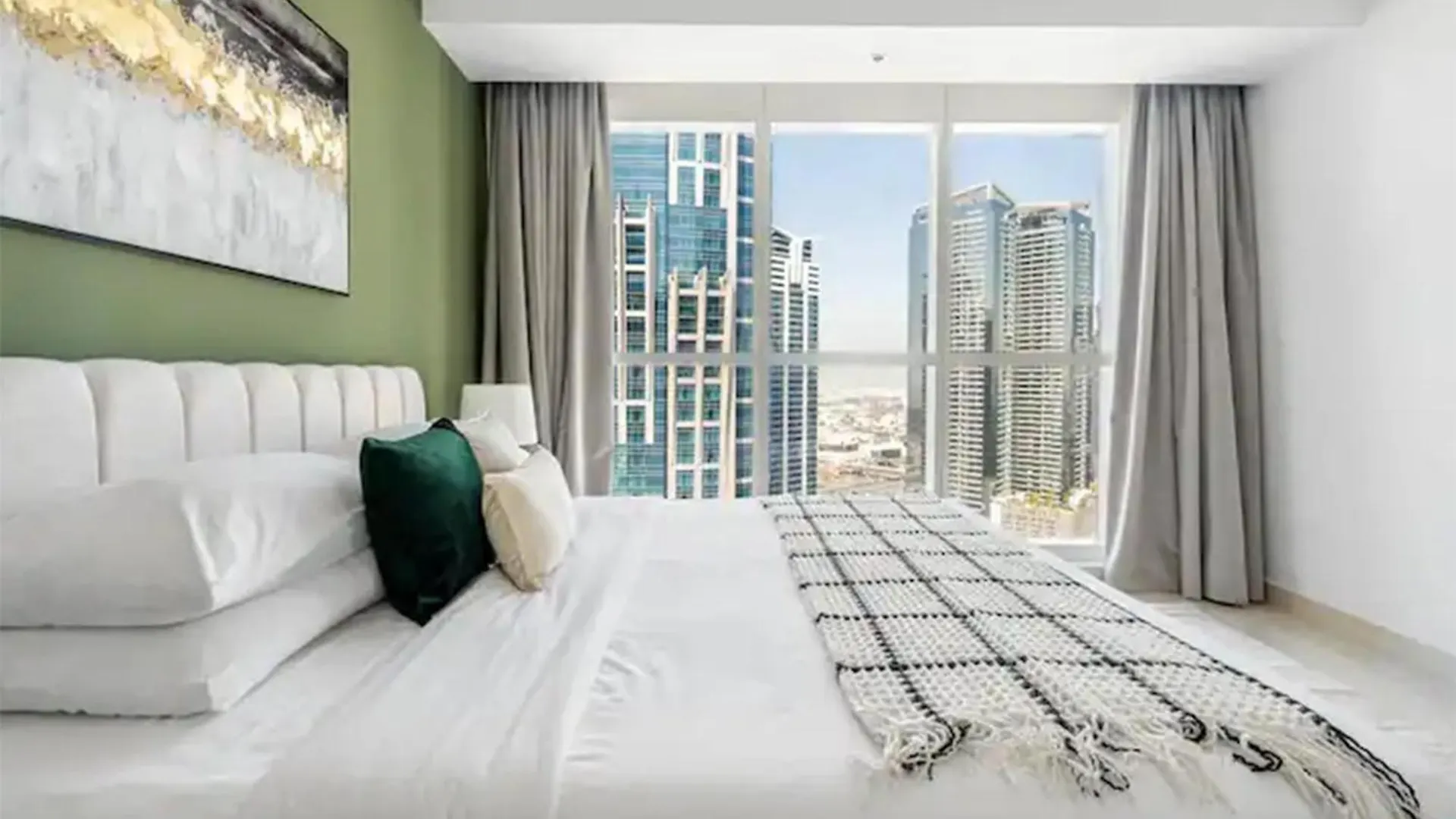 Elegant 1Br Apartment With Partial Sea View In Court Tower Dubai 0*,  United Arab Emirates